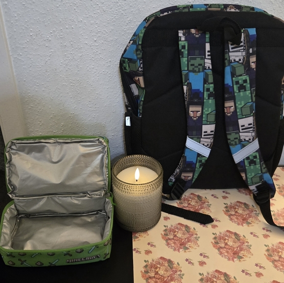 Minecraft Backpack and Lunchbox Set - Picture 5 of 9
